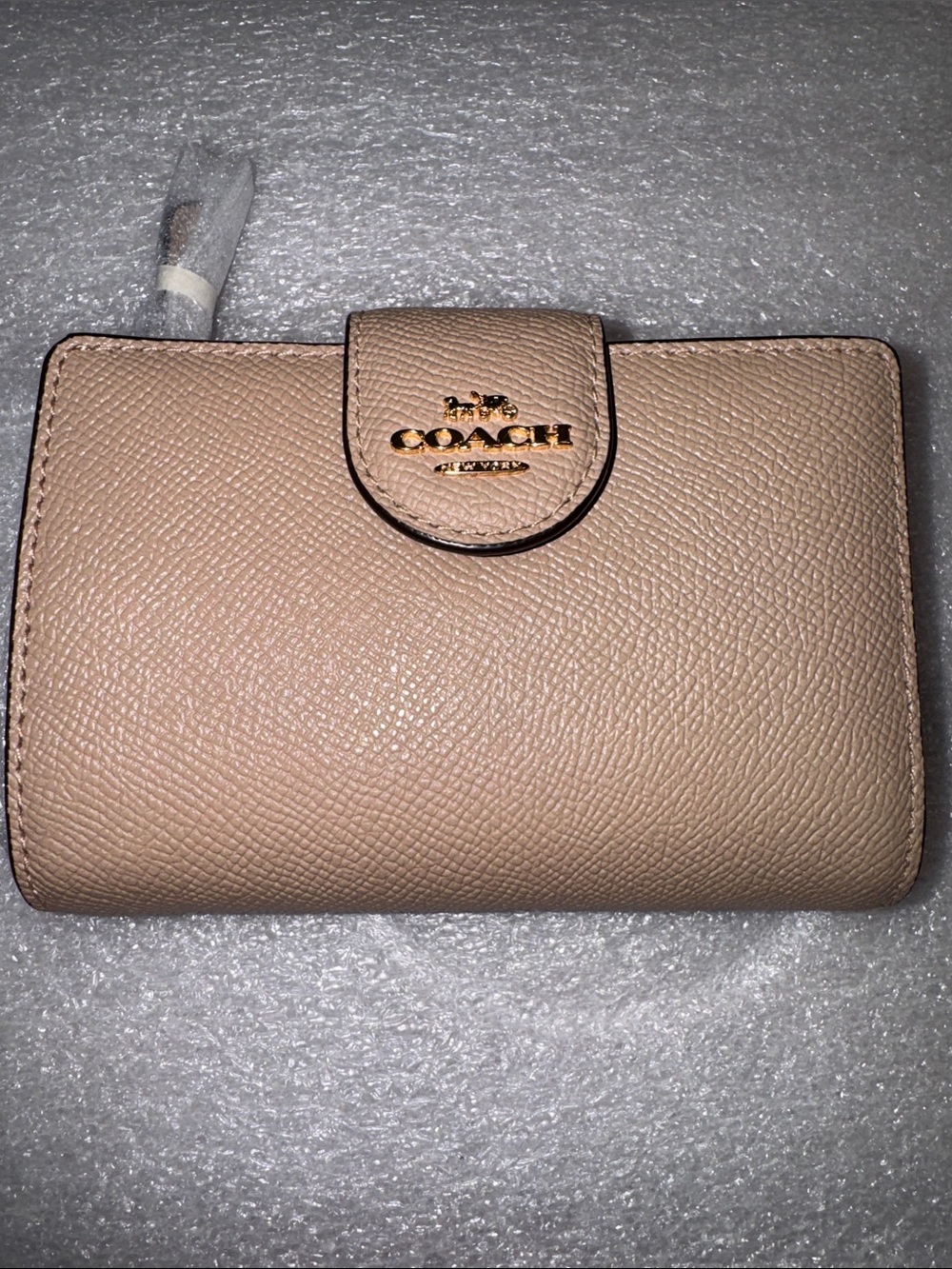 Coach Pebbled Leather Wallet in Taupe Brown with Gold Logo NWT - Picture 6 of 16